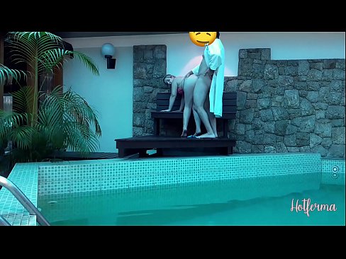 ❤️ Baas noeget faam nei it swimbad, mar koe net wjerstean in hot ❌ Porno by porno fy.xxxner.ru ❤